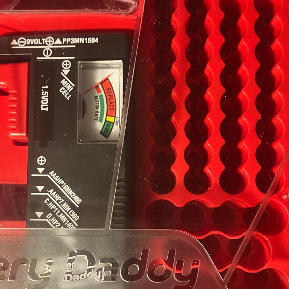 Storage System - Red - Picture 3 of 10